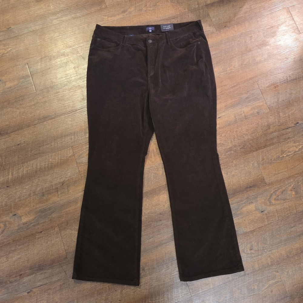 NYDJ NOT YOUR DAUGHTERS JEANS Brown Corduroy Bootcut Pant Size 22W Wmn Plus NWT